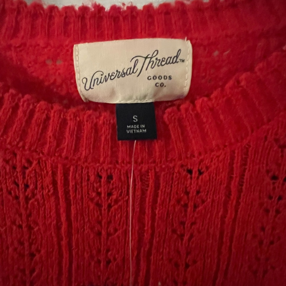 Universal Thread Red Short-Sleeve Knit Tee - Picture 2 of 4